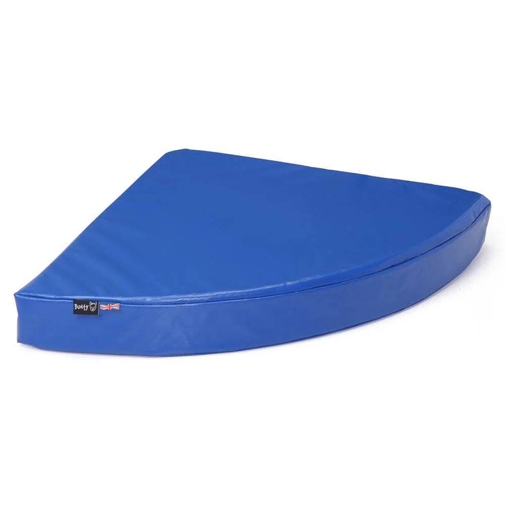 Corner Dog Bed - Bunty Outback, Hard-Wearing Dog Beds - Image 17