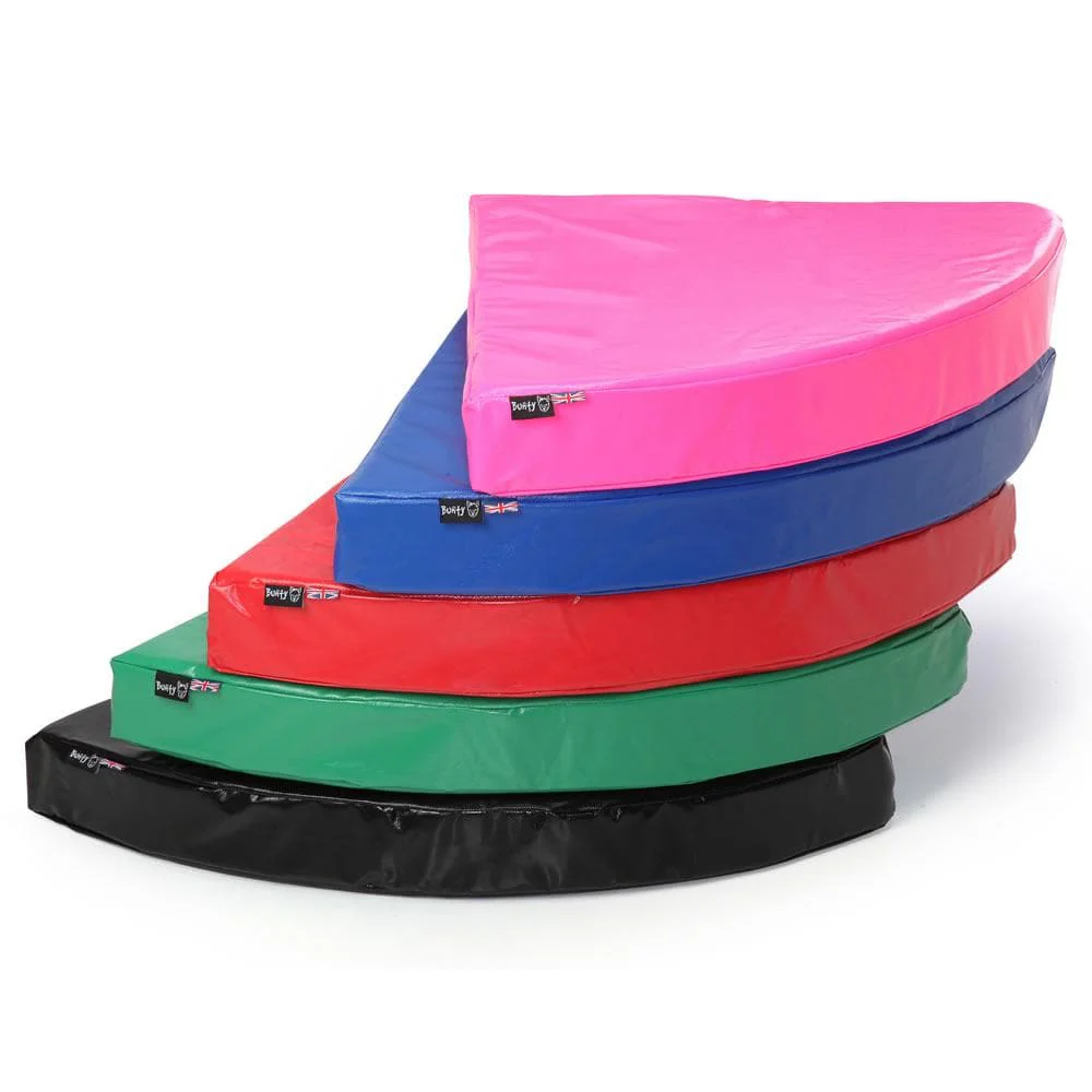 Corner Dog Bed - Bunty Outback, Hard-Wearing Dog Beds - Image 2